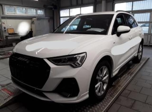 Audi Q3 35 TFSI S-Line S-Tronic