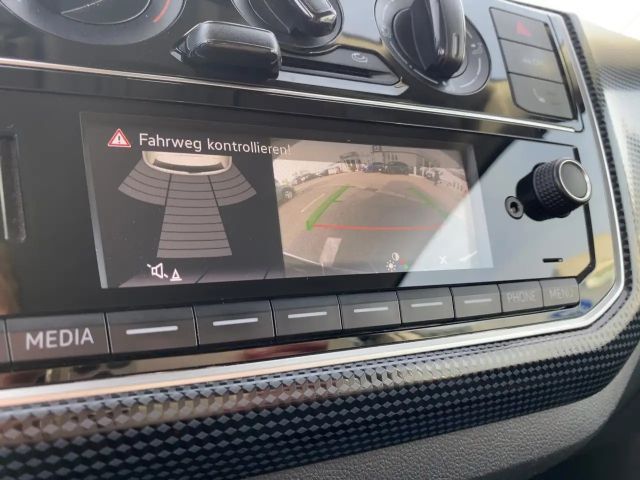 Volkswagen up! *Kamera*Klima*SHZ*PDC*Tempomat*Bluetooth*