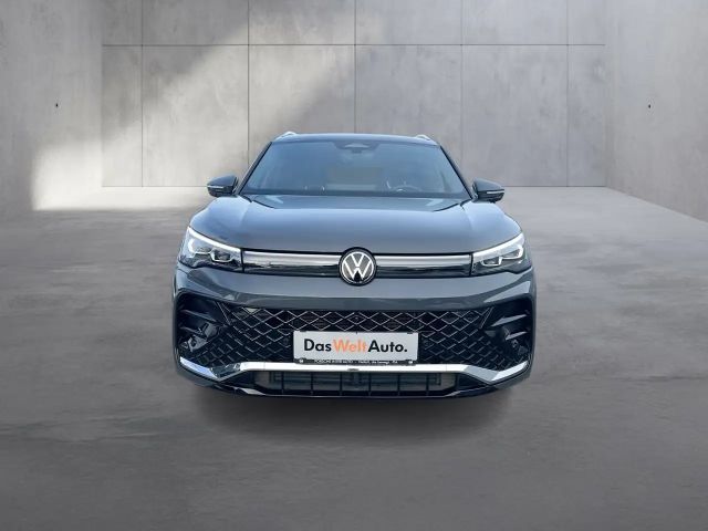 Volkswagen Tiguan DSG R-Line
