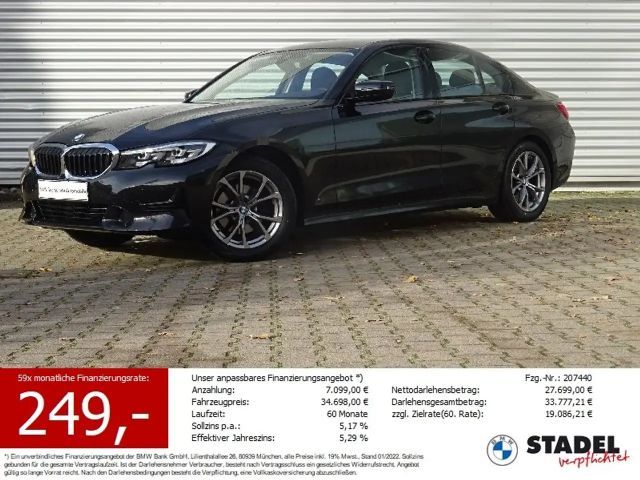 BMW 320 320i Sedan Sport Line