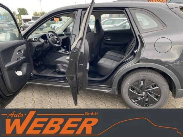 MG ZS Standard range