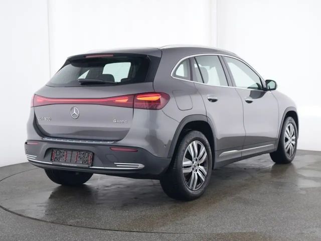 Mercedes-Benz EQA 300 4MATIC Progressive
