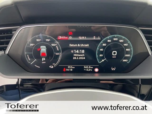 Audi Q8 e-tron 55 Business Quattro