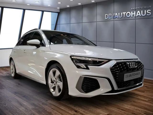 Audi A3 1.5 TFSI S-Line S-Tronic Sedan