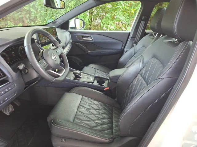 Nissan Qashqai DIG-T Tekna