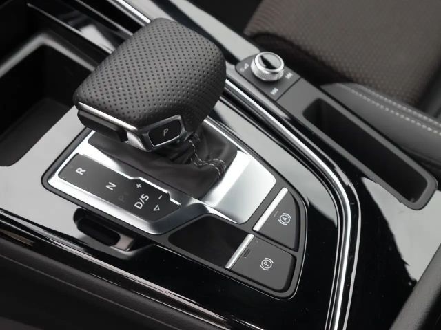 Audi A4 40 TFSI Quattro S-Line
