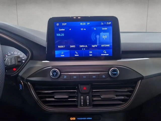 Ford Focus EcoBoost ST Line Style Wagon