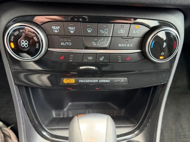 Ford Puma EcoBoost Titanium