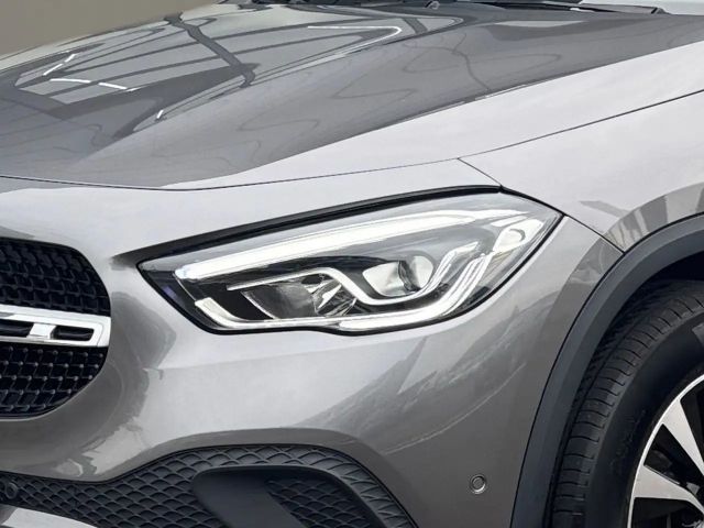 Mercedes-Benz GLA 200 4MATIC Style