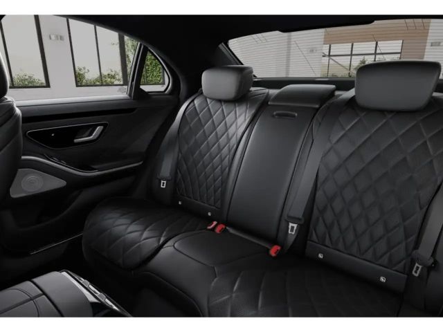 Mercedes-Benz S 580 4MATIC AMG Line Sedan