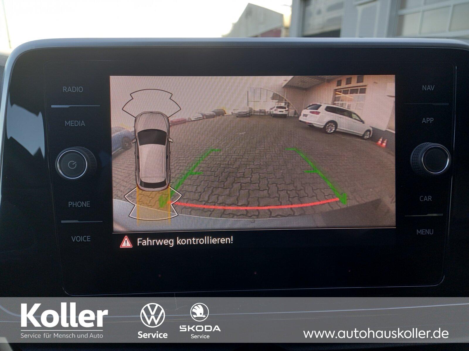 Volkswagen T-Roc 1.5 TSI DSG R-Line