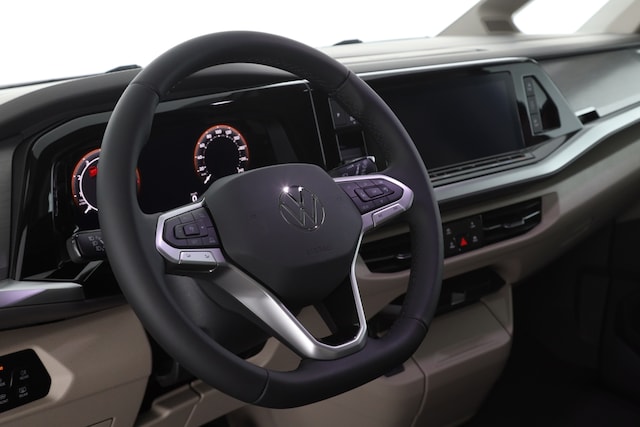 Volkswagen Multivan 2.0 TSI DSG T7