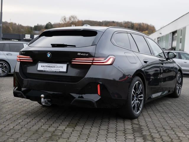 BMW 540 540d M-Sport Touring xDrive