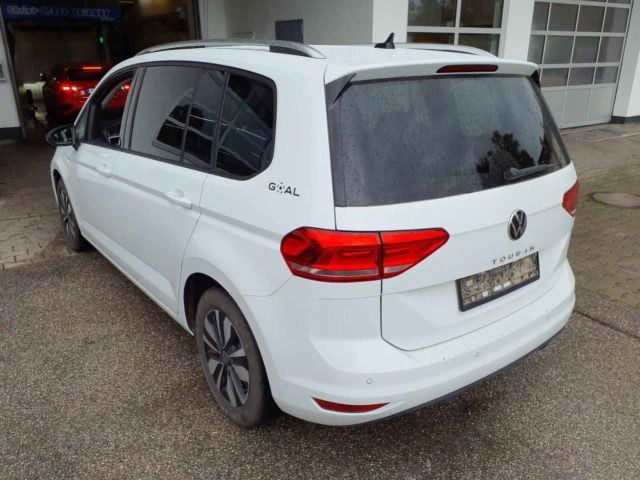 Volkswagen Touran 1.5 TSI DSG