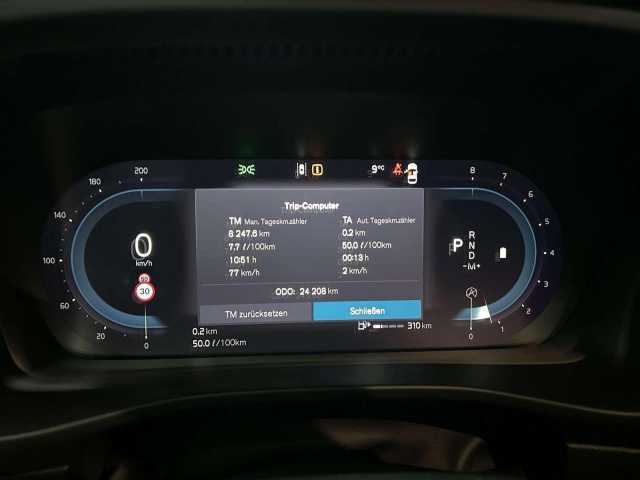 Volvo XC40 Dark Plus