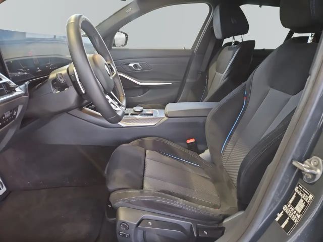 BMW 320 320i M-Sport Touring