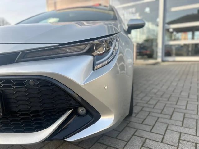 Toyota Corolla Hybride Team D