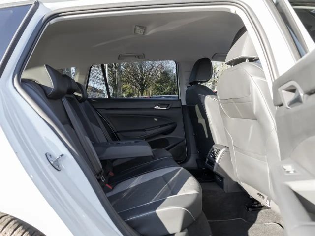 Volkswagen Golf 1.5 eTSI DSG Golf VIII Variant