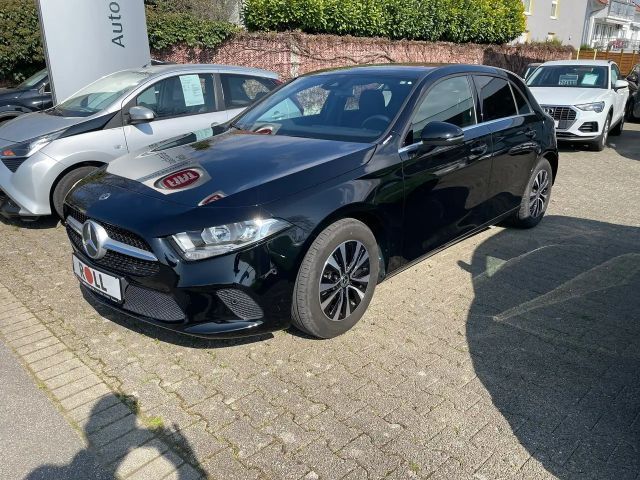 Mercedes-Benz A 200 Hatchback Style