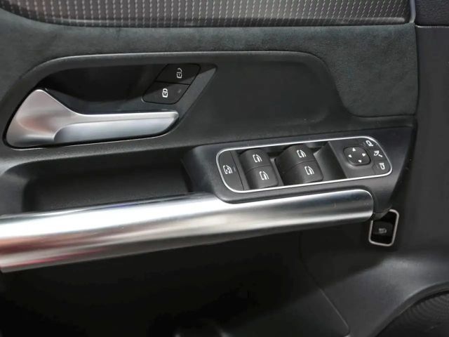 Mercedes-Benz EQA 250 AMG Line