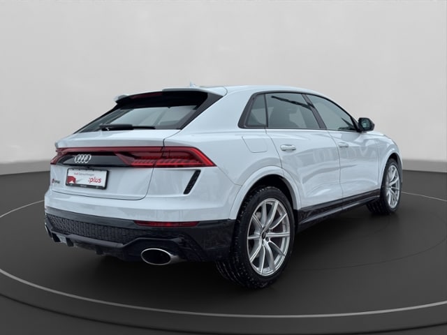 Audi RS Q8 Quattro
