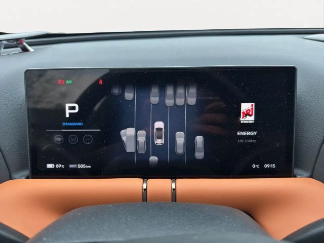 Xpeng G9 Long Range RWD