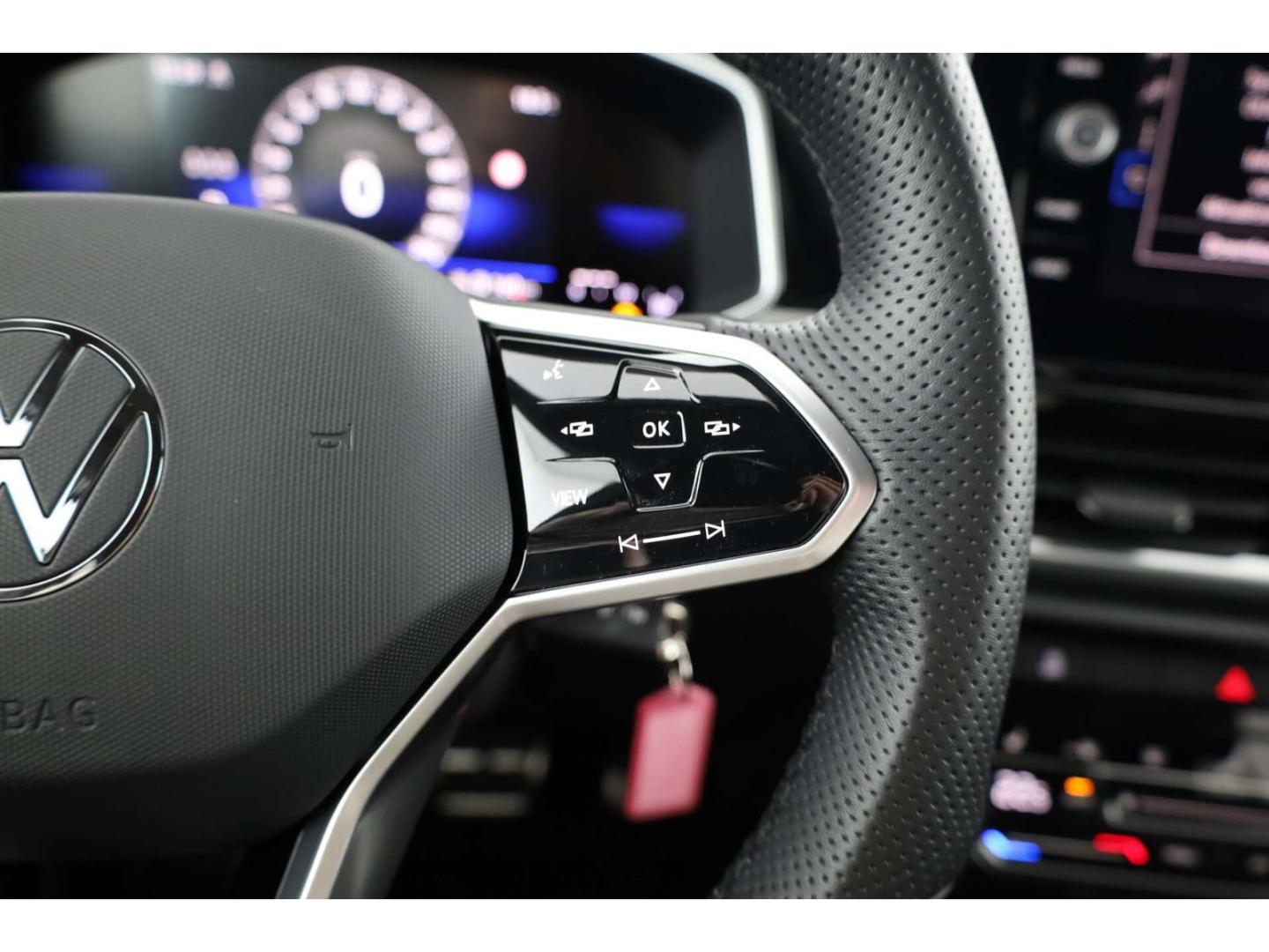 Volkswagen T-Roc 1.5 TSI DSG R-Line