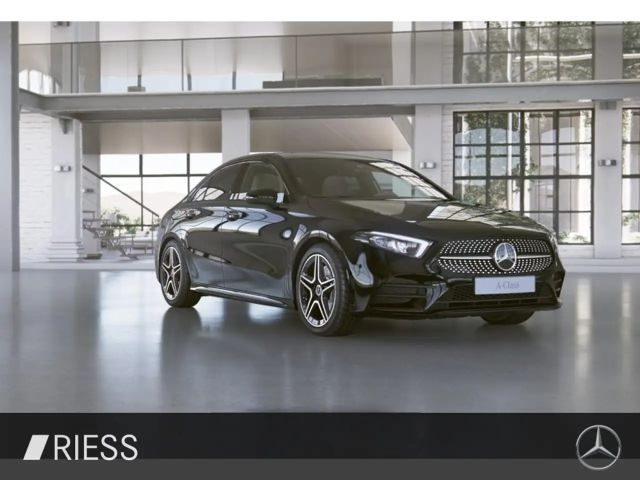 Mercedes-Benz A 250 A 250 e AMG Line