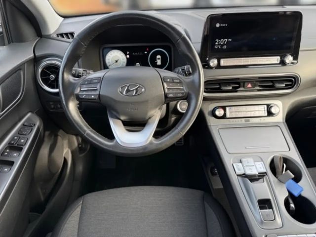Hyundai Kona 2WD Electric
