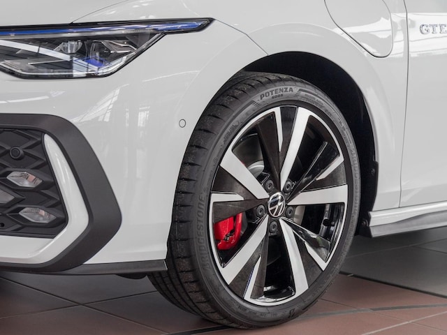 Volkswagen Golf GTE IQ.Drive