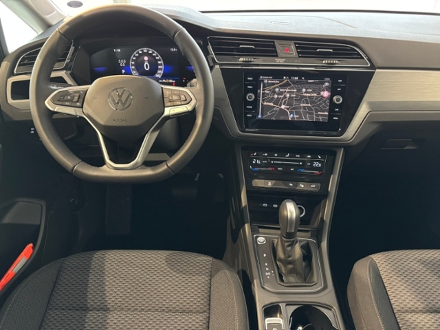 Volkswagen Touran 1.5 TSI DSG