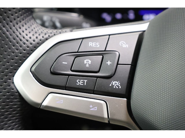 Volkswagen T-Roc 1.5 TSI Cabriolet R-Line