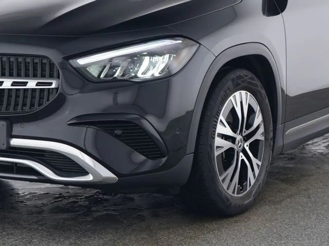 Mercedes-Benz GLA 200 GLA 200 d Progressive