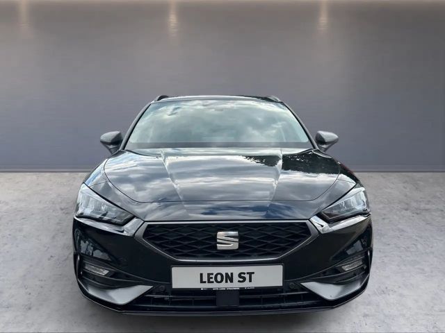 Seat Leon 1.5 eTSI FR-lijn Sportstourer