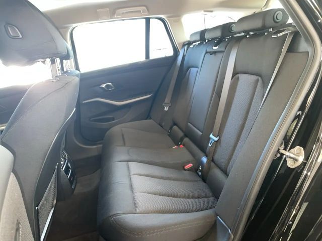 BMW 318 318i Touring