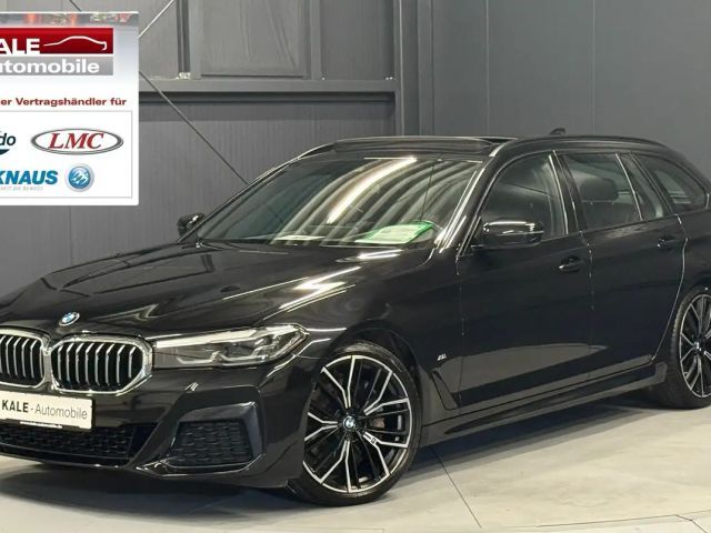 BMW 540 540d M-Sport Touring xDrive