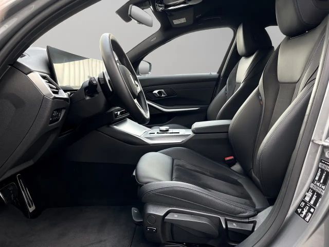 BMW 330 330i M-Sport Sedan xDrive