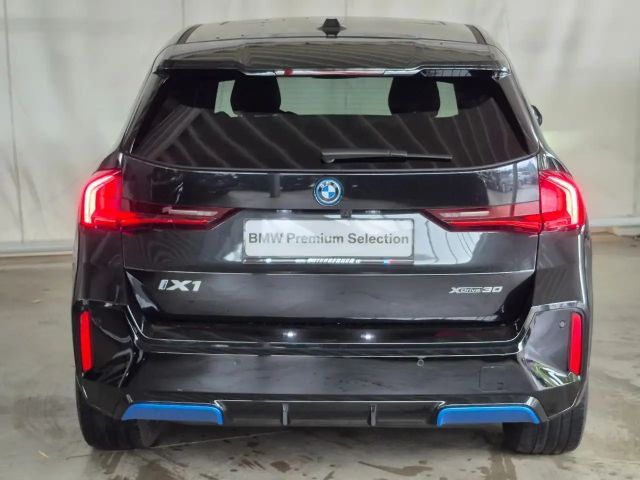 BMW iX1 xDrive30