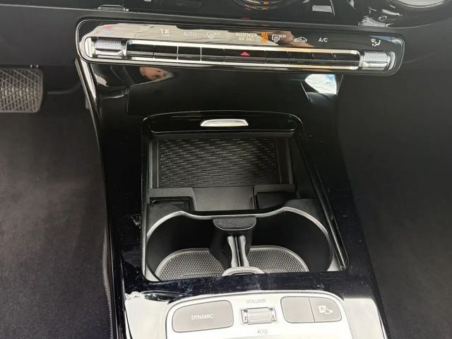 Mercedes-Benz CLA 180 Shooting Brake