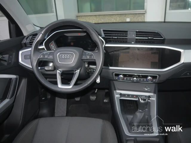 Audi Q3 35 TFSI