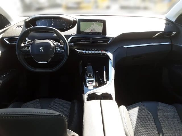 Peugeot 5008 Allure Pack EAT8 PureTech