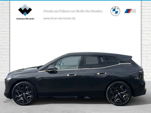 BMW iX xDrive40