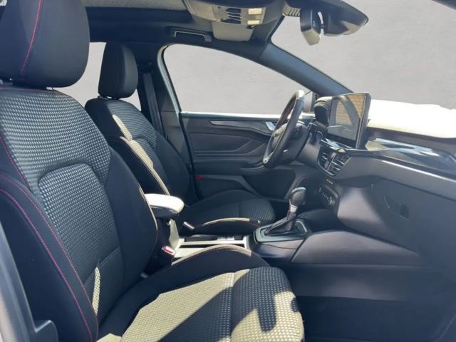 Ford Focus EcoBoost ST Line Wagon