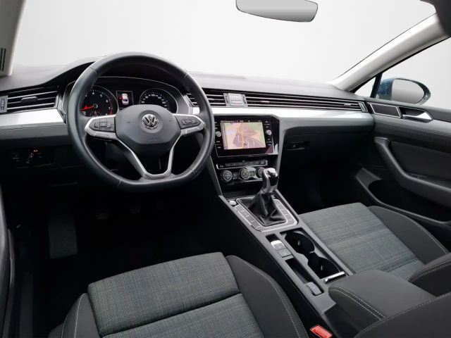 Volkswagen Passat 1.5 TSI Business