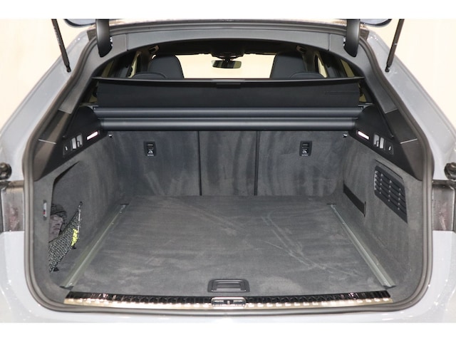 Audi A6 e-tron Avant Performance Quattro