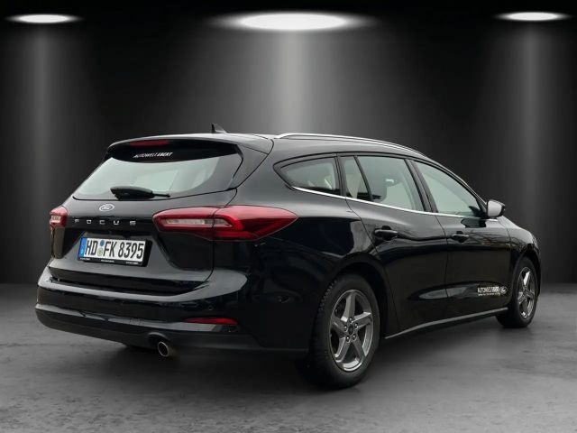 Ford Focus Titanium Wagon