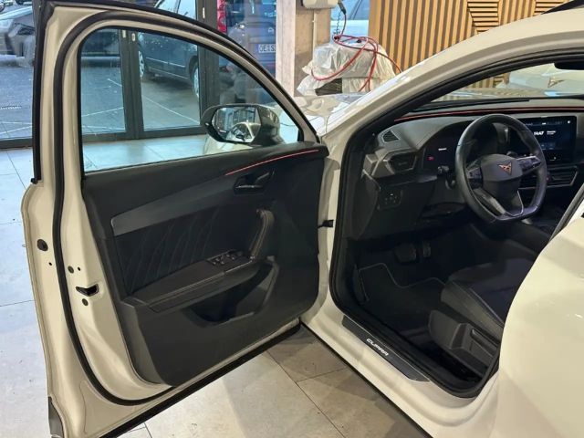 Cupra Formentor Digitales Cockpit LED Sperrdiff. ACC Apple CarPlay