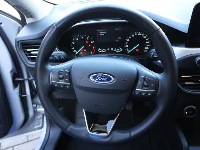 Ford Focus Cool & Connect Wagon