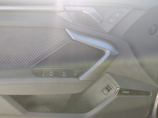 Audi RS3 Quattro S-Tronic Sedan