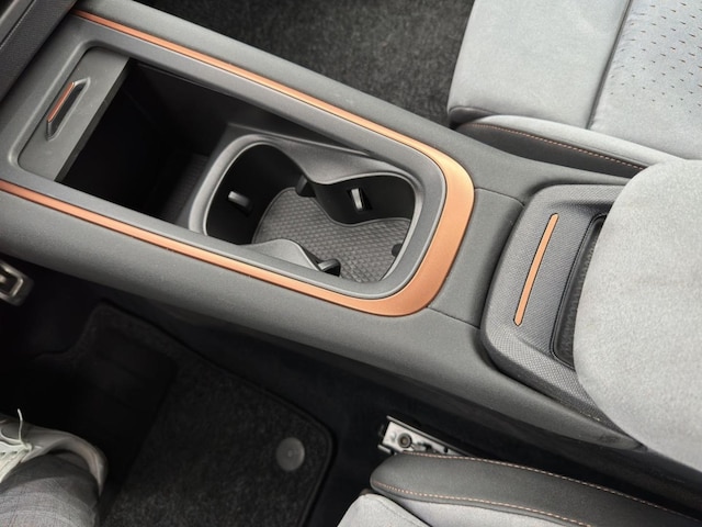 Cupra Born Born LM20 PANO W-PUMPE SCHALENSITZE HEAD-UP